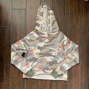 Camo Cropped hoodie